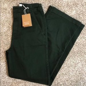 reformation lani work pant in forest (nwt)